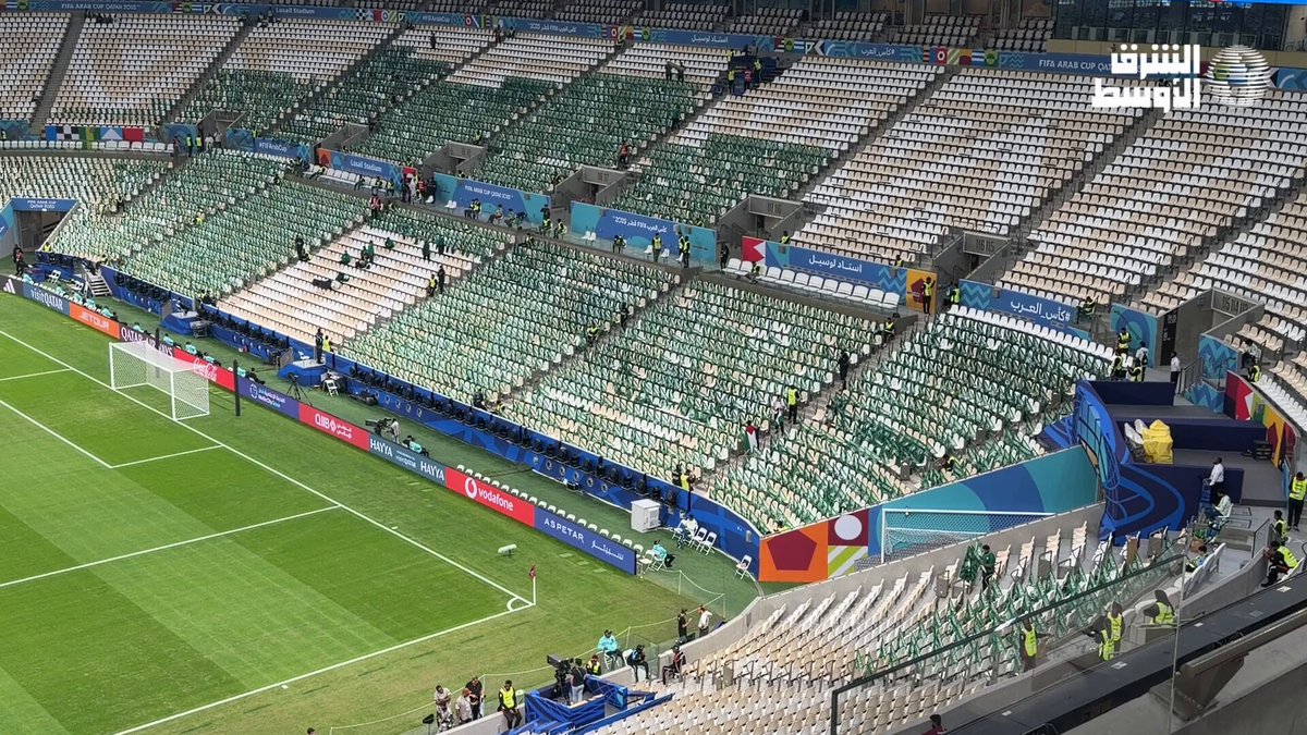 تحضيرات مبكرة لمجلس جمهور المنتخب السعودي في مدرجات ملعب لوسيل #السعودية_فلسطين 