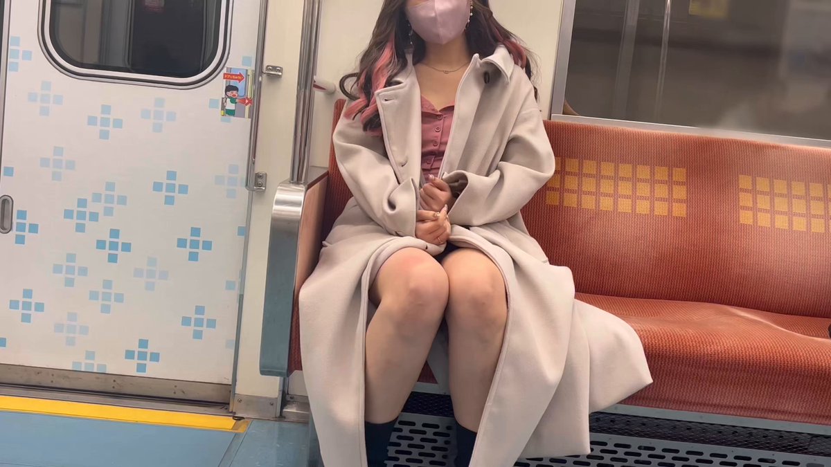 みるく🍼さんのエロ画像、2025年12月12日00時13分32秒に投稿