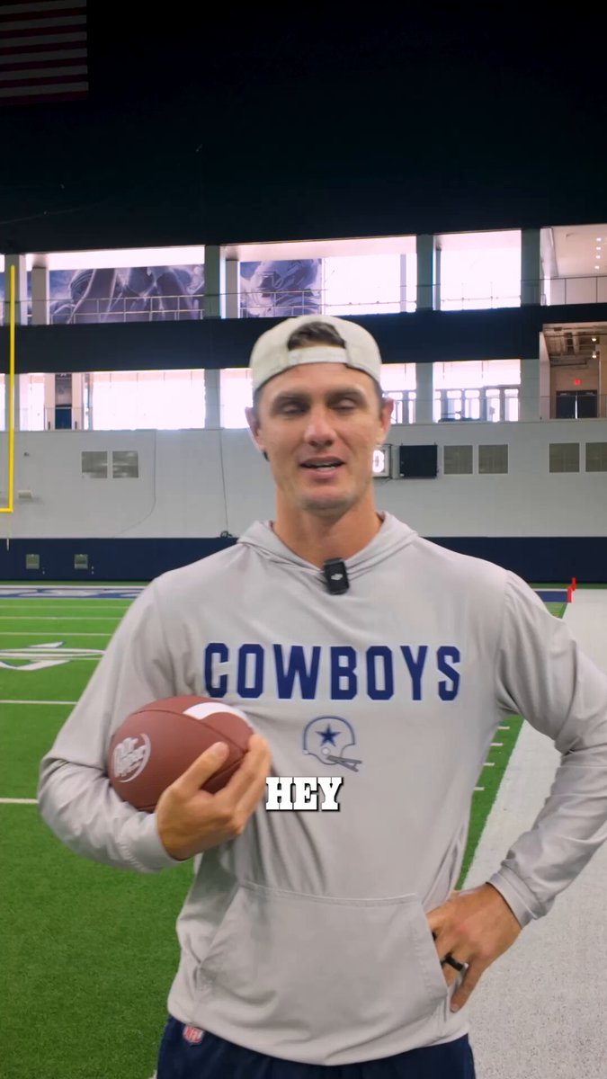 Talkin’ through the perfect kick with @Brandon_Aubrey 🦿

🔄 Repost to #ProBowlVote for Butter 🗳️  

#DallasCowboys | @drpepper 