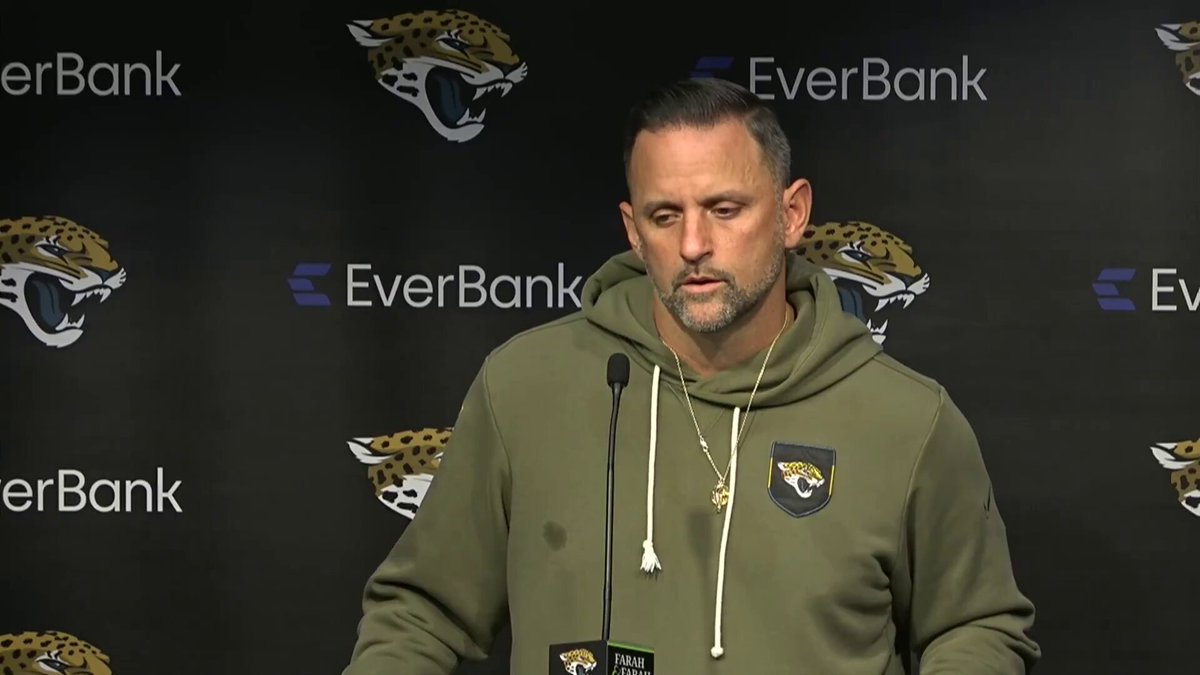 “It says a lot about them, but it also says a lot about the older guys who prepared them… They kinda embraced them and brought them in to try and teach them and get them right, and they’re always working together.”

Coach Campanile on defensive flexibility. 