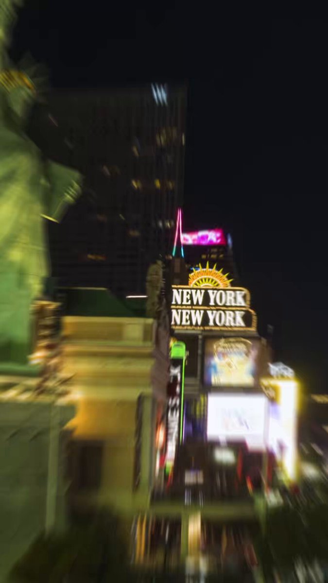 Viva Las Vegas! 🎰🏆

@SelfCreditApp | #sponsored 