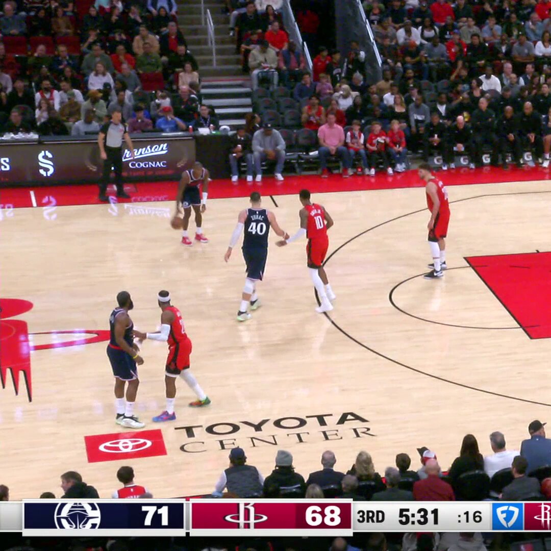 Harden handlin' in Houston 🫨 