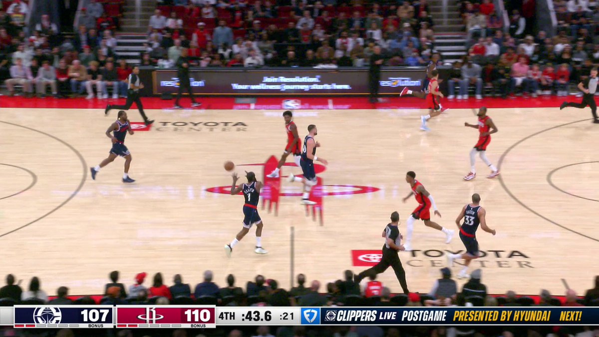 JAMES HARDEN TIES THE GAME 🚨

37.1 SECONDS LEFT. 