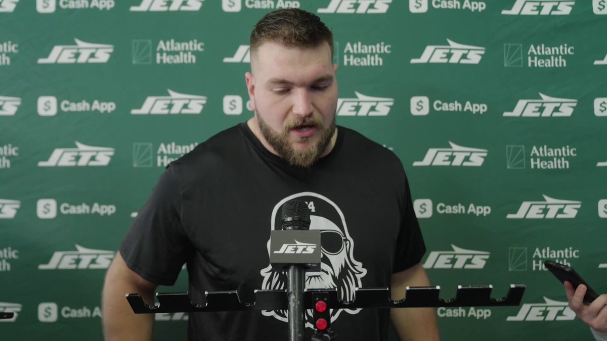 "I have all the faith in the world in AG and everyone in here that we're going to find a way to turn it around and win some football games" 