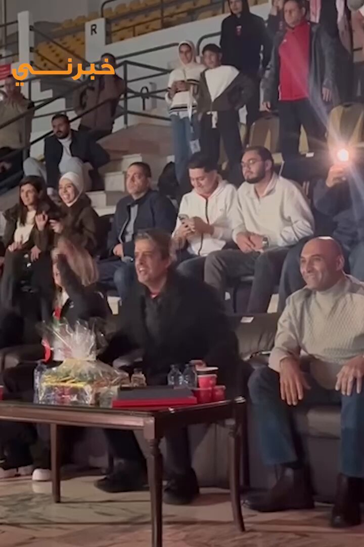 وزير الشباب رائد العدوان يطير فرحا بتأهل النشامى لنصف نهائي #كأس_العرب2025 