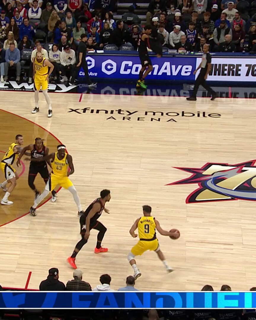 Ethan Thompson in the corner 🏹

he has 10 PTS (2-2 3PT) and 2 AST so far. 