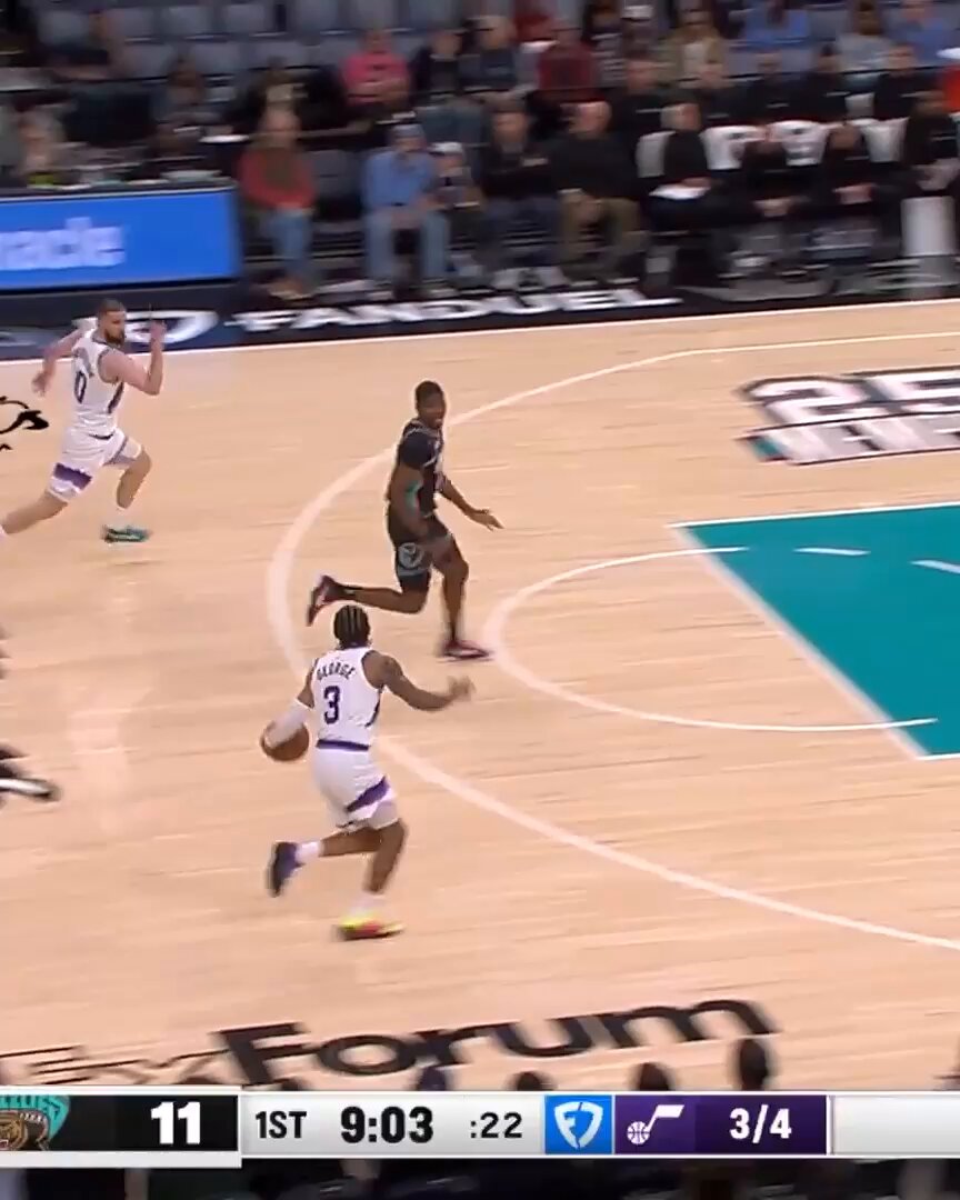 NO FLY Z🚫NE

@JaMorant 