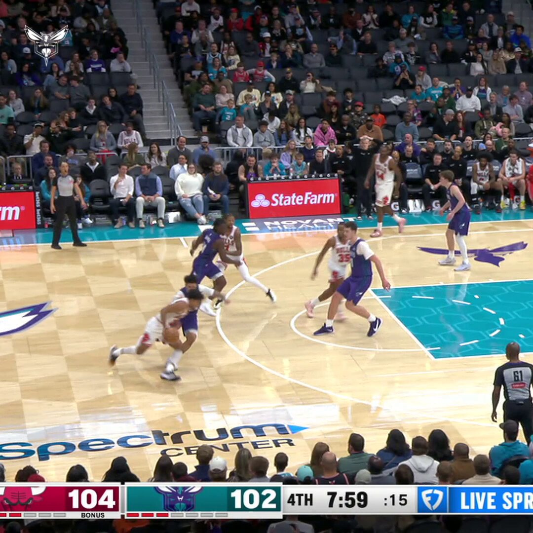 rookie work‼️

📹 @FDSN_Hornets | @Kon2Knueppel @RyanKalkbrenner @SionJames14 