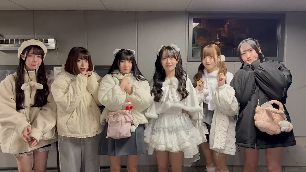 MIYU🌙🐰🌟12/19ポラライト現体制終了ライブ (@miyu10240907620