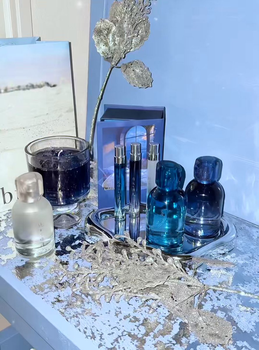 𝐋𝐢𝐛𝐫𝐨𝐚𝐫𝐢𝐚 /リブロアリア (@Libroaria) / Posts / X