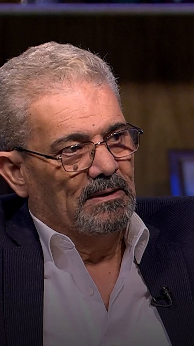 "أحيانًا يدعو من الله أن يأخذ سره حتى لا يبقى ويُذل في هذا الزمن الأغبر. رجّعونا ألف سنة لورا، هؤلاء الذين لا يعرفون ماهية الفن". حديث صريح عن زمن السوشيال ميديا وتشويه القيمة.. تابعوا برنامج بين قوسين كل جمعة الساعة 7 مساءً على شاشة رؤيا 