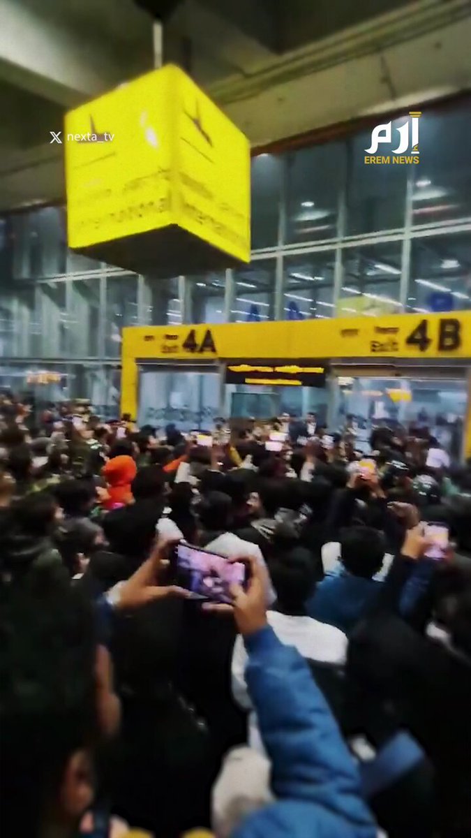 مطار محاصر ومئات الآلاف بالانتظار.. كيف استقبلت الهند الأسطورة #ميسي؟ 