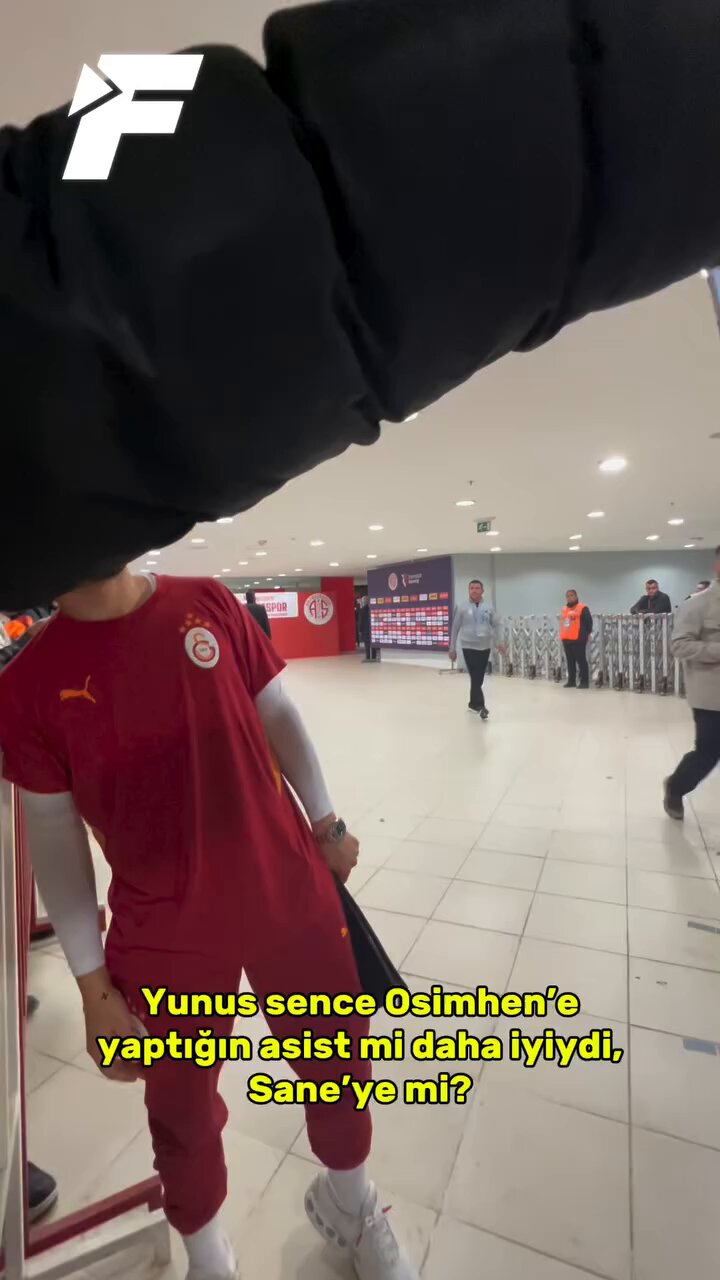 Sizce Yunus Akgün’ün hangi asisti daha güzeldi?

 @Emre_Gunayy