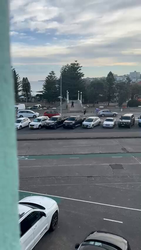 Lord Bebo (@MyLordBebo)