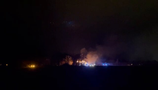 Brandweer rukt massaal uit voor dakbrand in Ruurlo