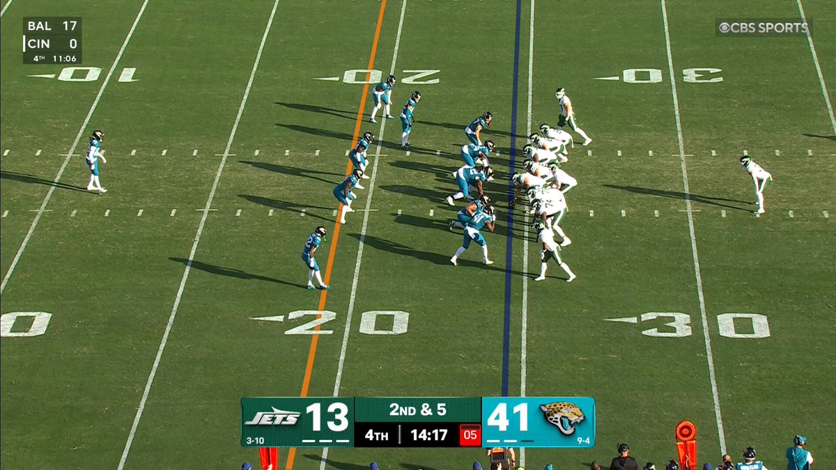 1st rushing TD of the season for @z4days

📺: #NYJvsJAX on CBS | @paramountplus 