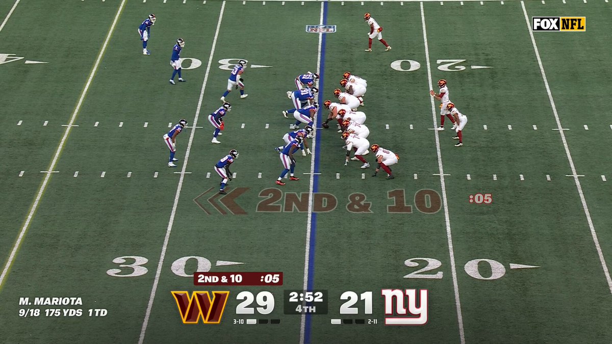 BIG first down for @ben_sinnott

📺 #WASvsNYG FOX 