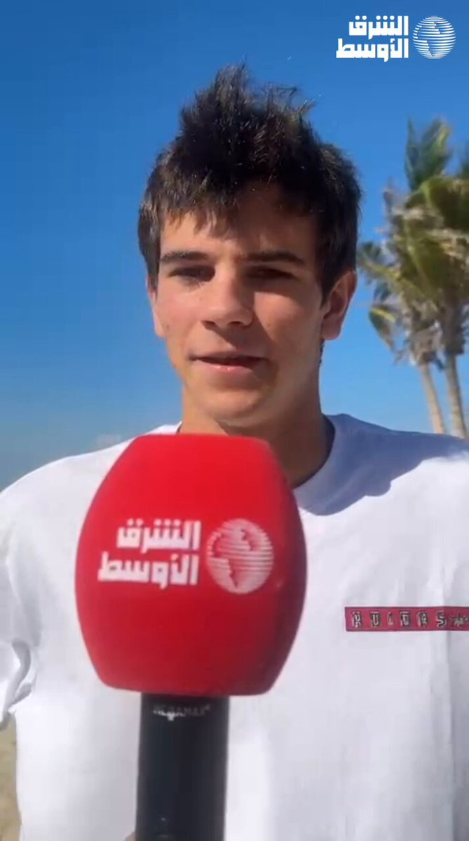 الإسباني رافاييل غودار في حديثه لـ«الشرق الأوسط» قبل مشاركته في بطولة نهائيات الجيل القادم : -أستمتع كثيرًا بوجودي هنا، كانت أيامًا جميلة حتى الآن، بين التحضير والاستعداد للبطولة، وأنا متحمس لانطلاق المنافسات، وجميع اللاعبين تقريبًا ضمن قائمة أفضل 200 لاعب في تصنيف الـATP، وهذا يعني أن المستوى عالٍ جدًا 