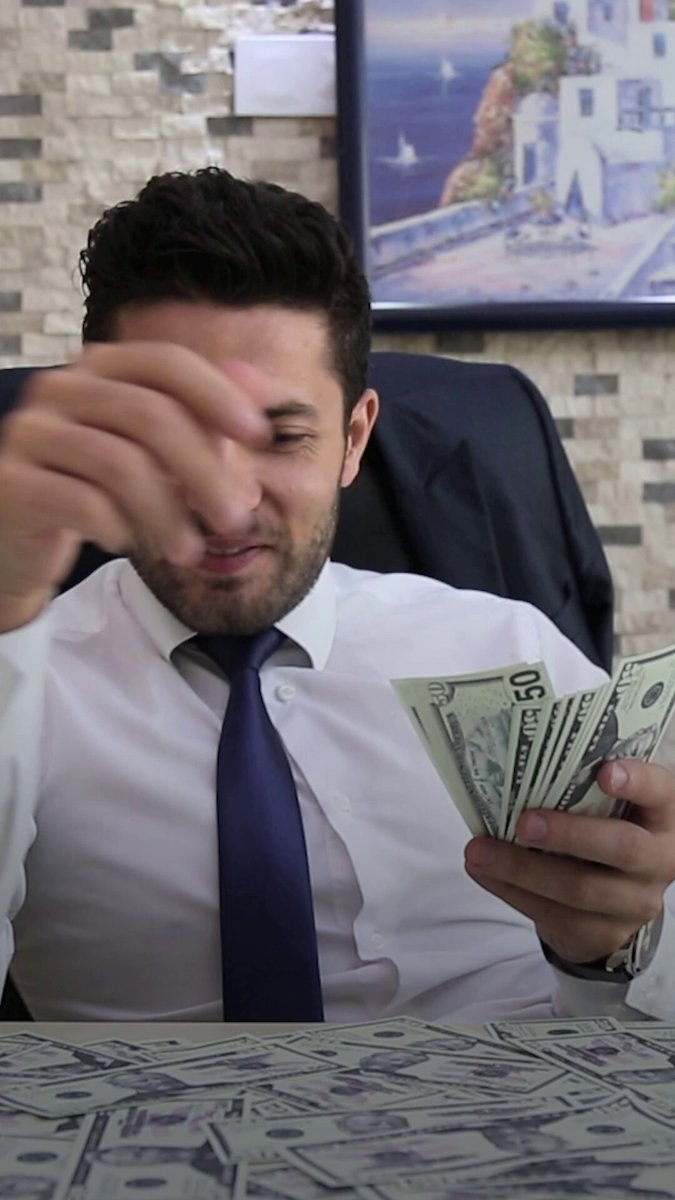 2025 يفتح الباب لأعضاء جدد في #نادي_المليارديرات 