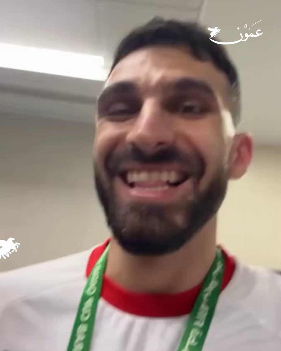 النشامى يحتفلون مع يزن النعيمات بعد فوزهم #عمون 