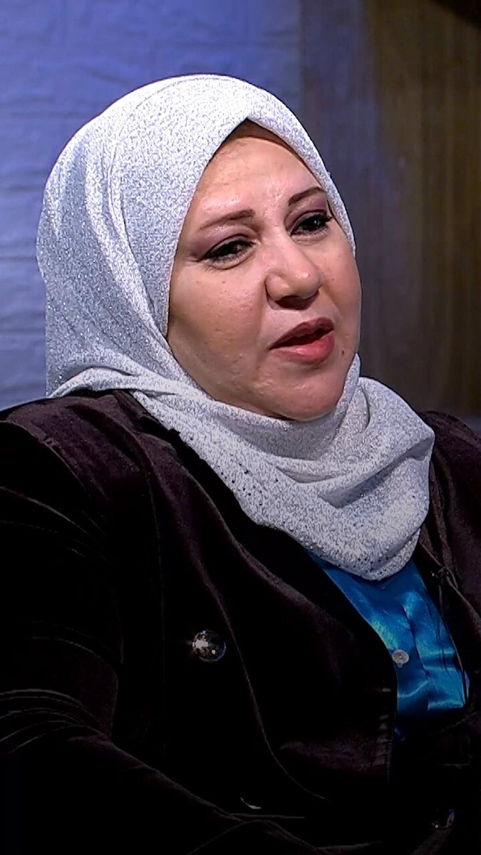 زوجة متعب السقار تتحدث عن تفاصيل منع زوجها دخول فلسطين بسبب الغناء. برنامج بين قوسين على شاشة رؤيا كل جمعة الساعة 7 مساء 