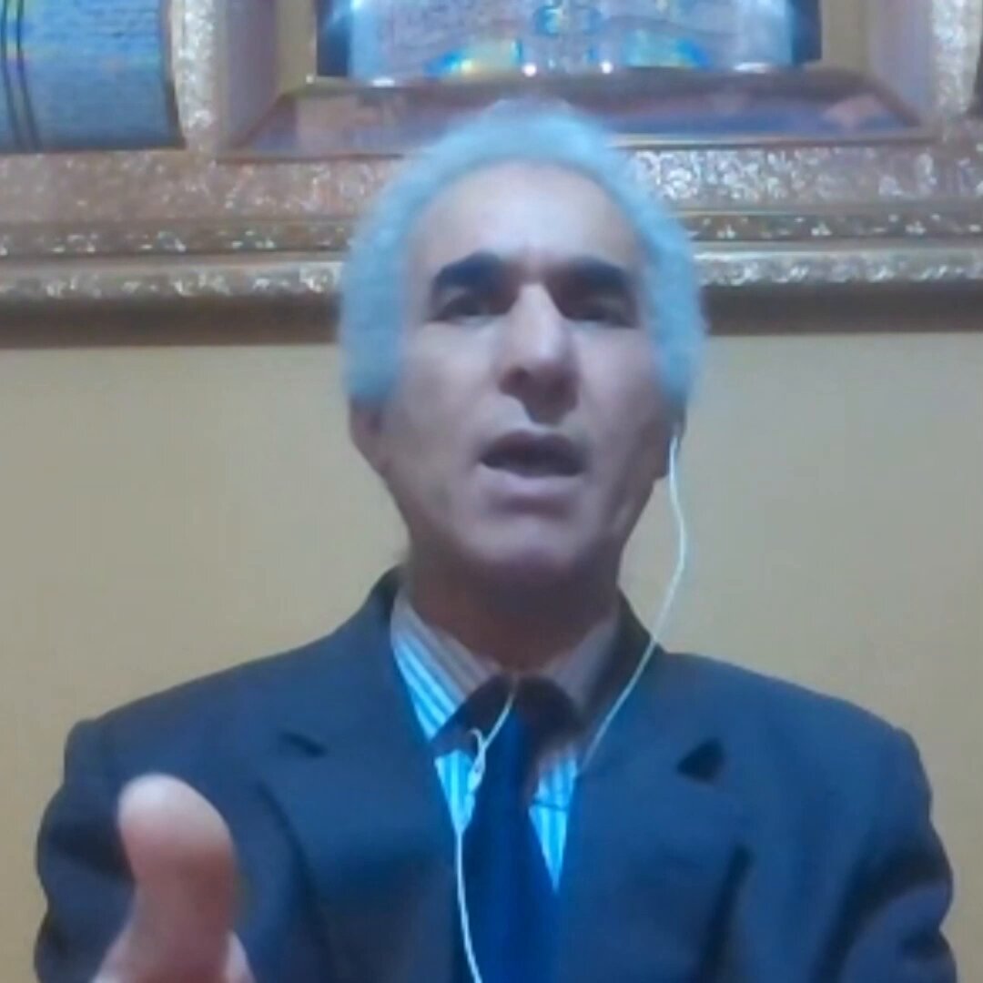 الموالي للنظام السابق مصطفى الفيتوري يصف التواجد الروسي بصفوف قوات حفتر بالغامض 