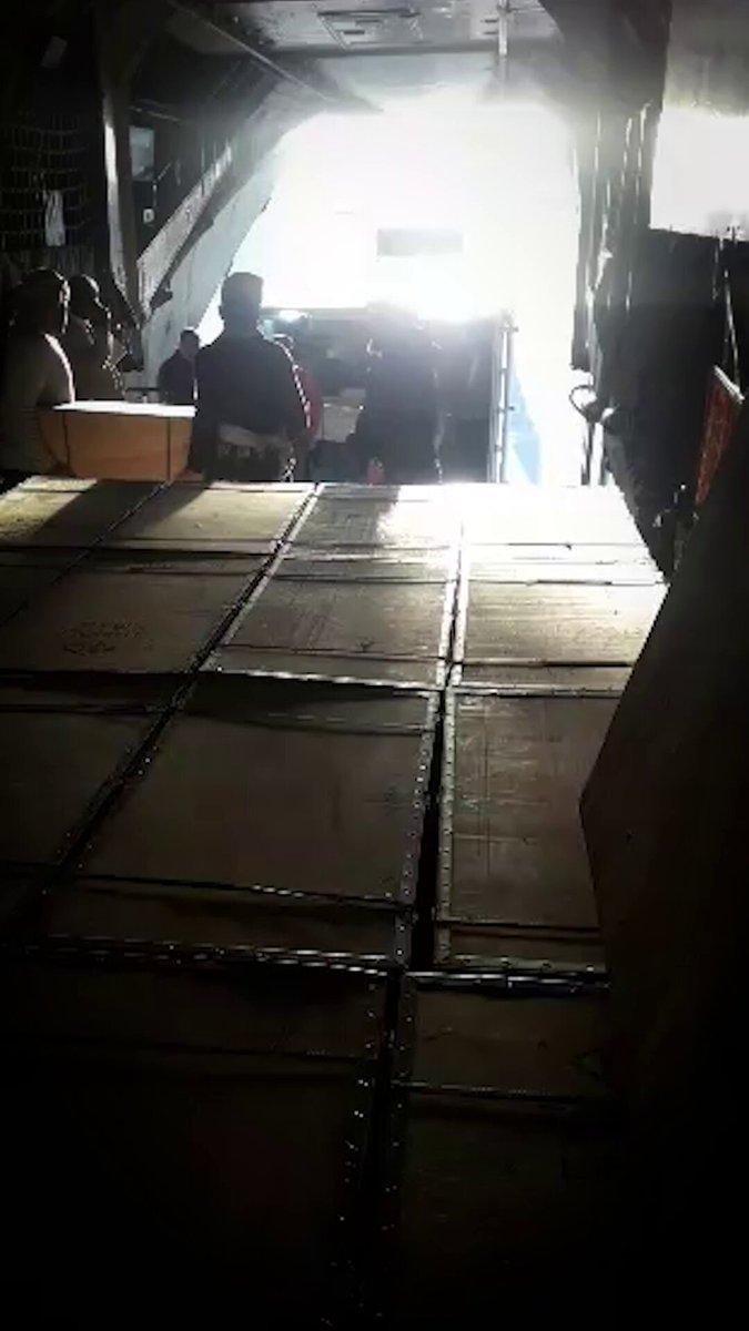 وصول شحنة سيولة نقدية جديدة من خزائن المصرف المركزي إلى مدينة بنغازي تمهيدا لتوزيعها على المصارف التجارية 