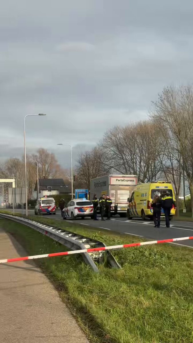 Vrachtwagen betrokken bij overval op A1 staande gehouden