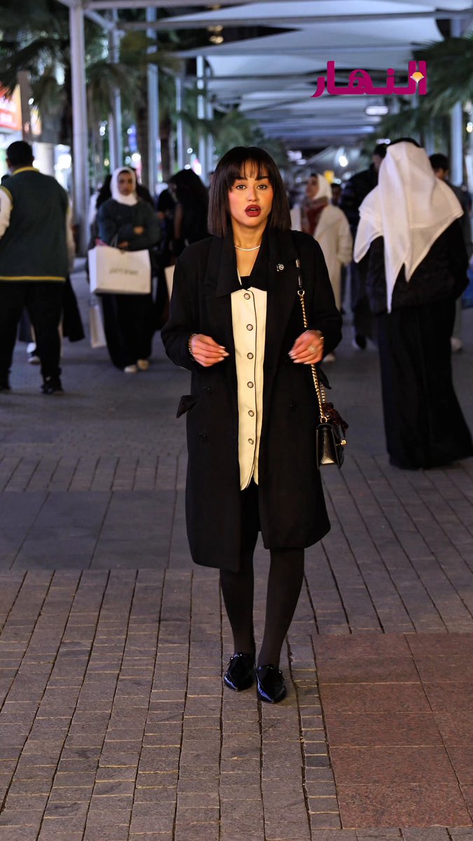 بمناسبة اليوم العالمي للغة العربية. اتحفونا بأشعار عربية فصيحة 