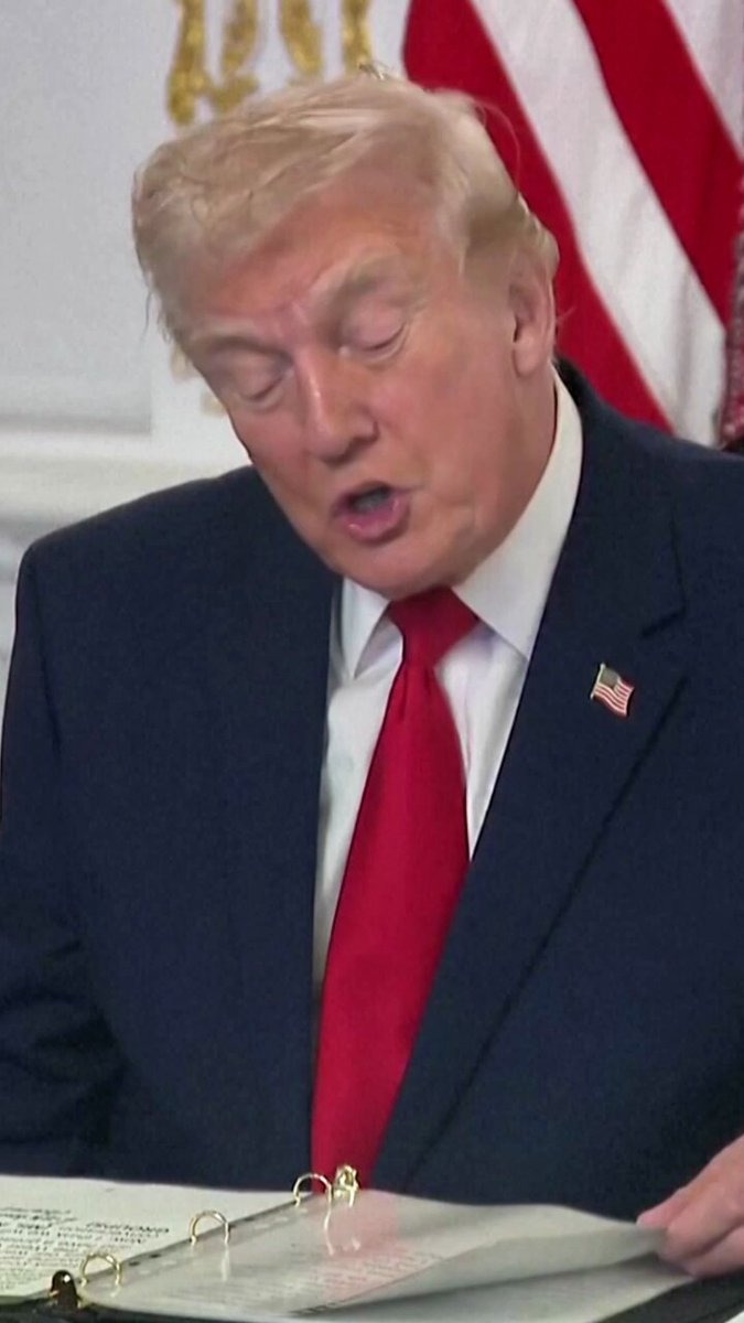 "ترامب كمدمن كحول.. وماسك كمتعاطٍ للكيتامين" #اخبار_المشهد 