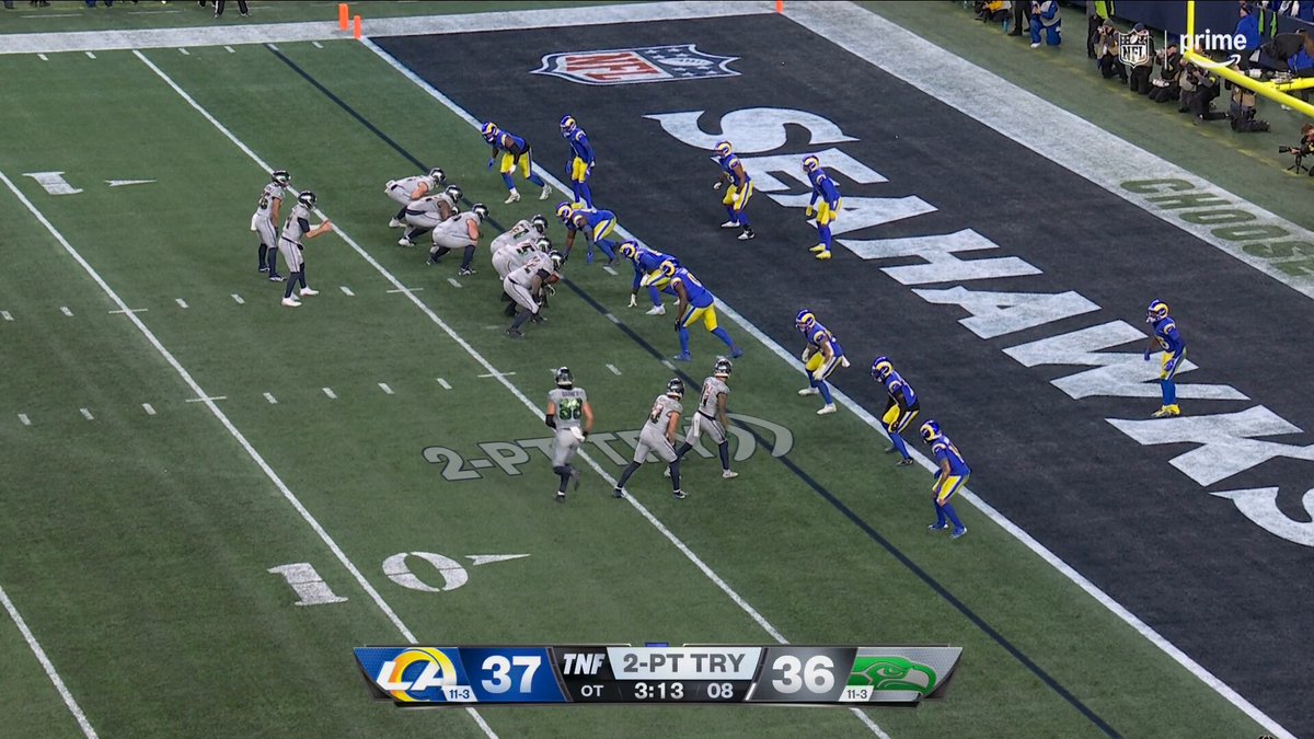 3 for 3 on two-point conversions. That's a Seahawks WIN ‼️

📺: @NFLonPrime https://t.co/86PIUakPUU