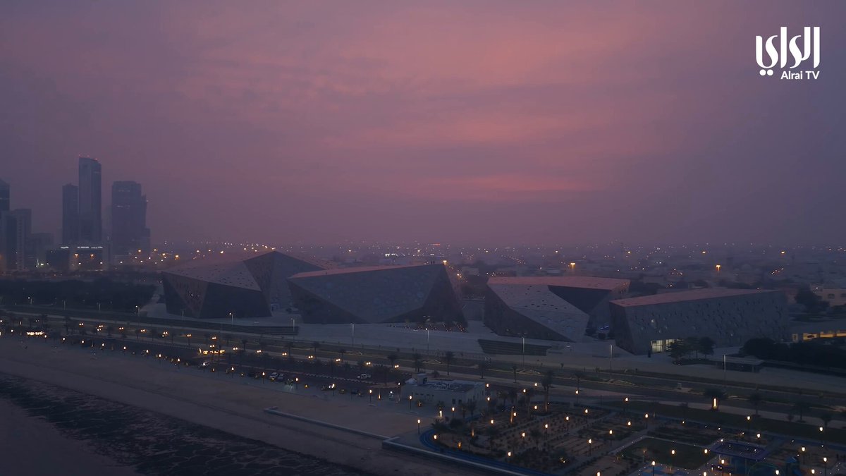 حلقة جديدة من برنامج السيارات دريول وتجربة قيادة لسيارة تتحدى المستحيل.. سيارة ديفندر من علي الغانم وأولاده للسيارات. تابعوا الحلقة غدا السبت الساعة 9:00 مساء على تلفزيون الراي ومنصة ROD.. تقديم #محمد_العامر 