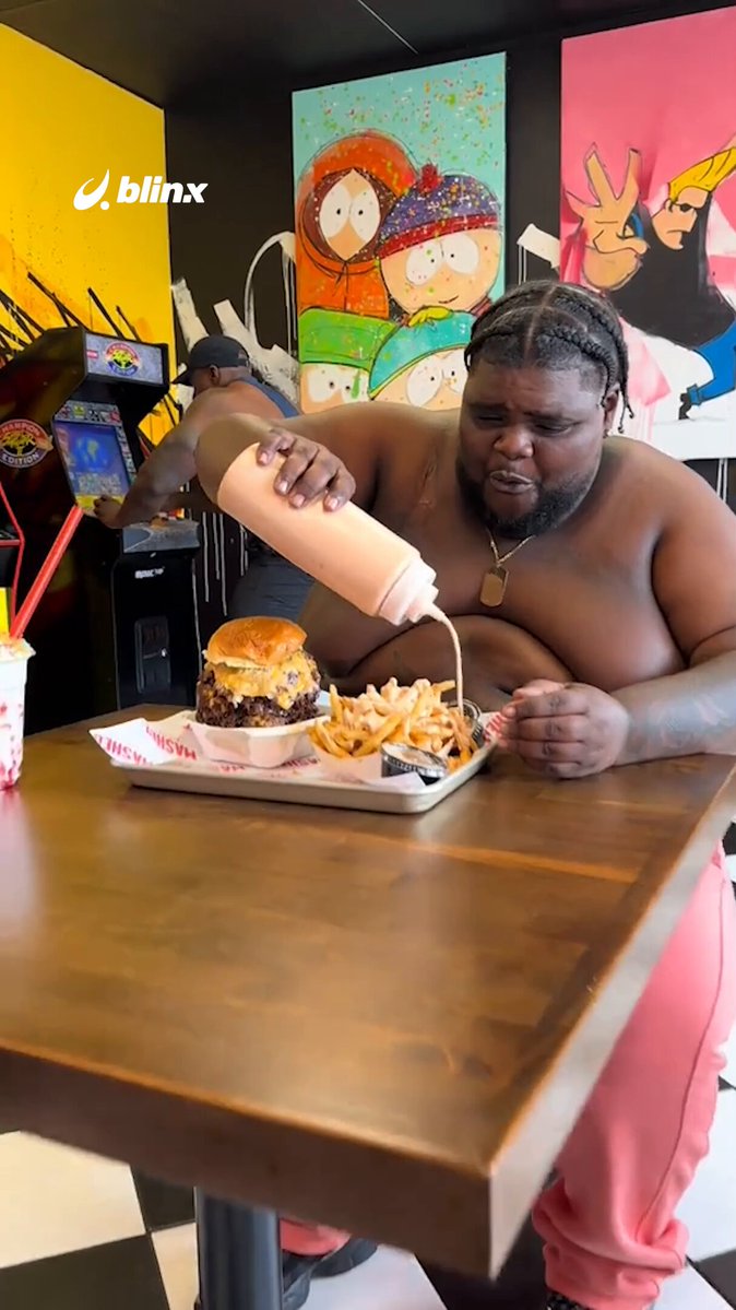 "الأميركيون سمينون وأغبياء".. كيف أهان "هيغسيث" شعبه علنا؟ #هيغسيث 