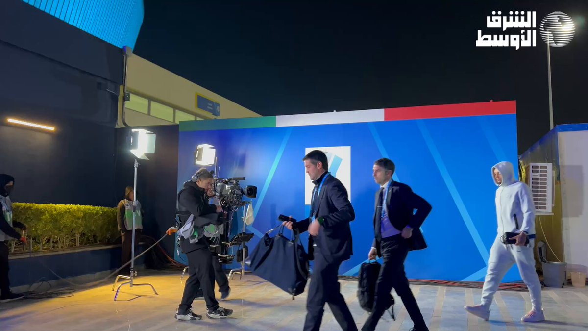 وصول فريق إنتر ميلان لملعب «الأول بارك» استعداداً لمواجهة بولونيا في نصف نهائي كأس #السوبر_الإيطالي_بالرياض 