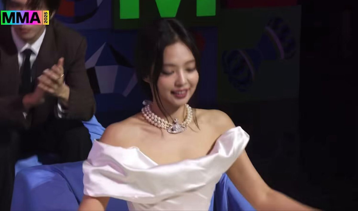 Congratulations JENNIE for winning “Top 10 (Bonsang)” at the 2025 Melon Music Awards 🏆 https://t...