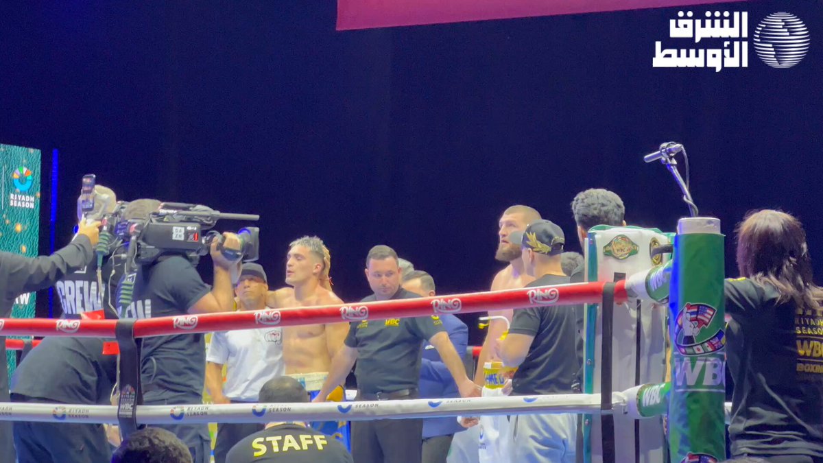 الأرجنتيني كيفين راميريز يتغلب على البوسني أحمد كرنغيتش، ضمن مواجهات نهائيات بطولة WBC Grand Prix. #موسم_الرياض 