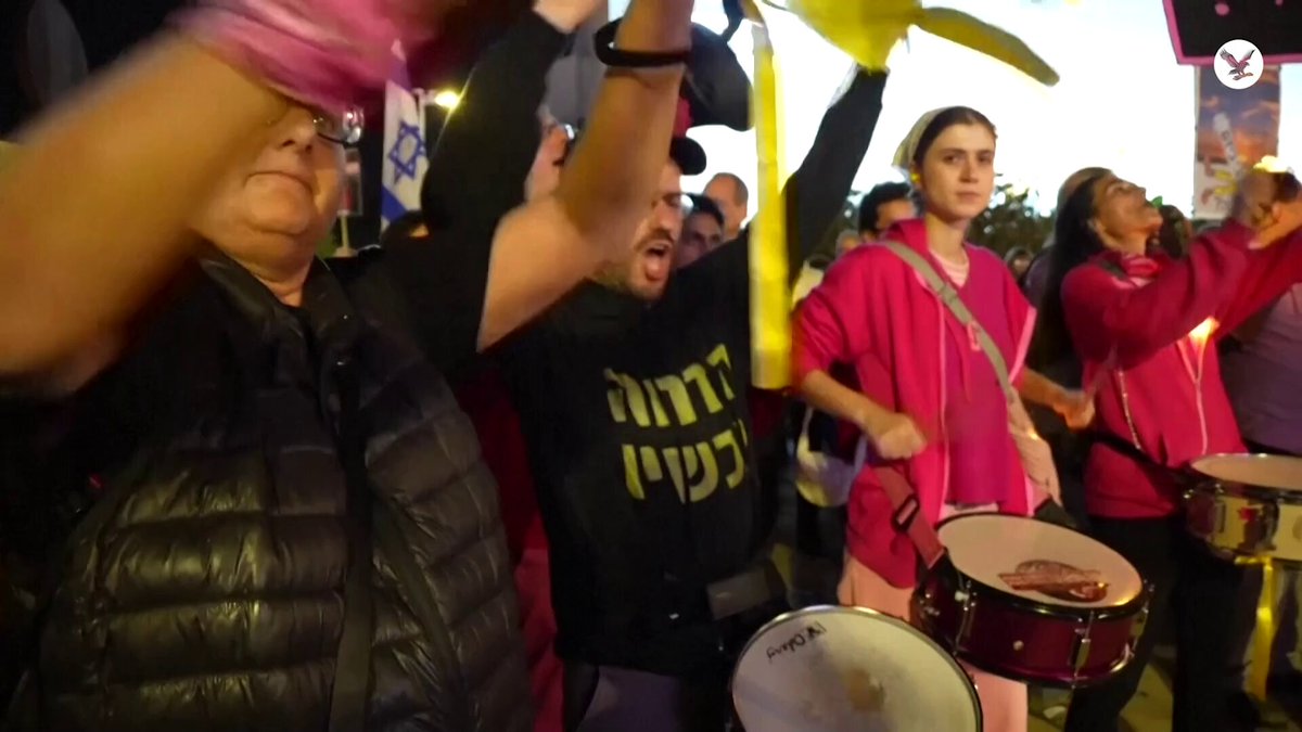 إسرائيليون يتظاهرون في تل أبيب مطالبين بتحقيق حكومي في هجمات 7 أكتوبر 