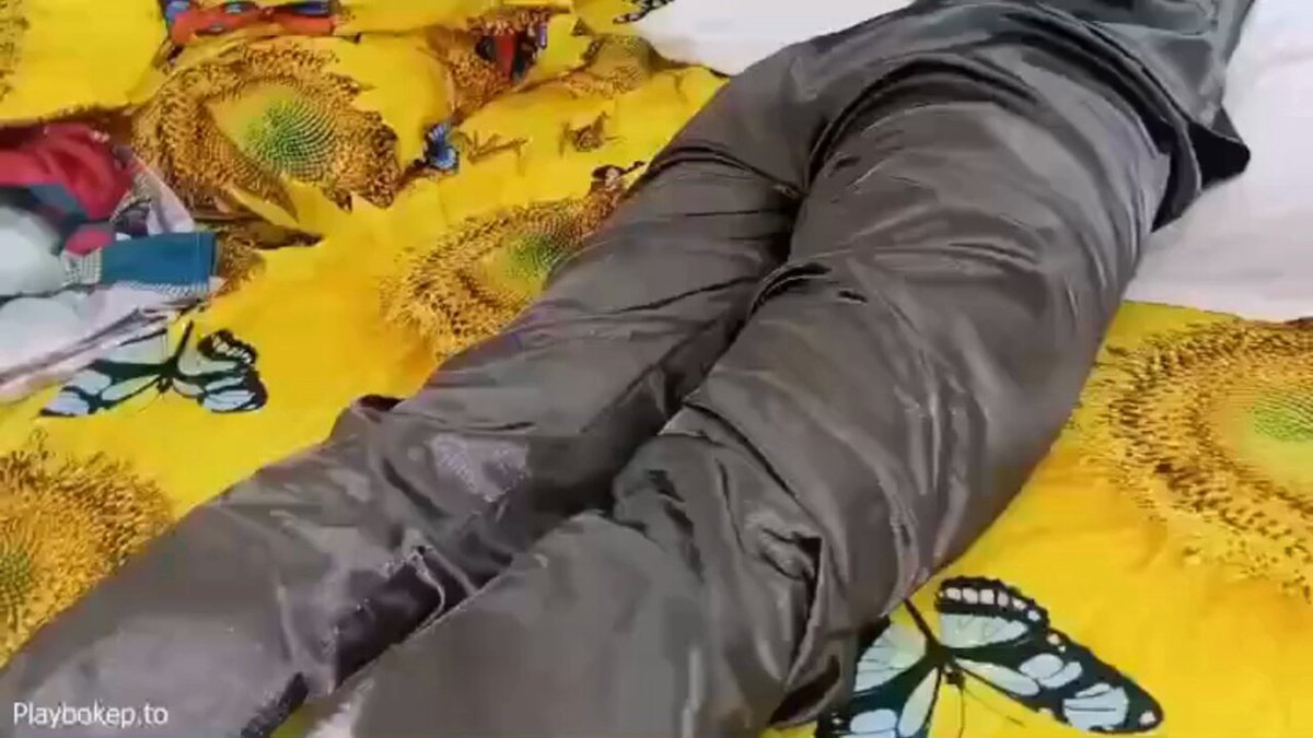 Lagi Enak Tidur Malah Dipake