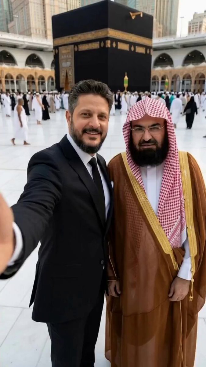 مقطع بالذكاء الصناعي لبعض من اشهر قراء القرآن الكريم 