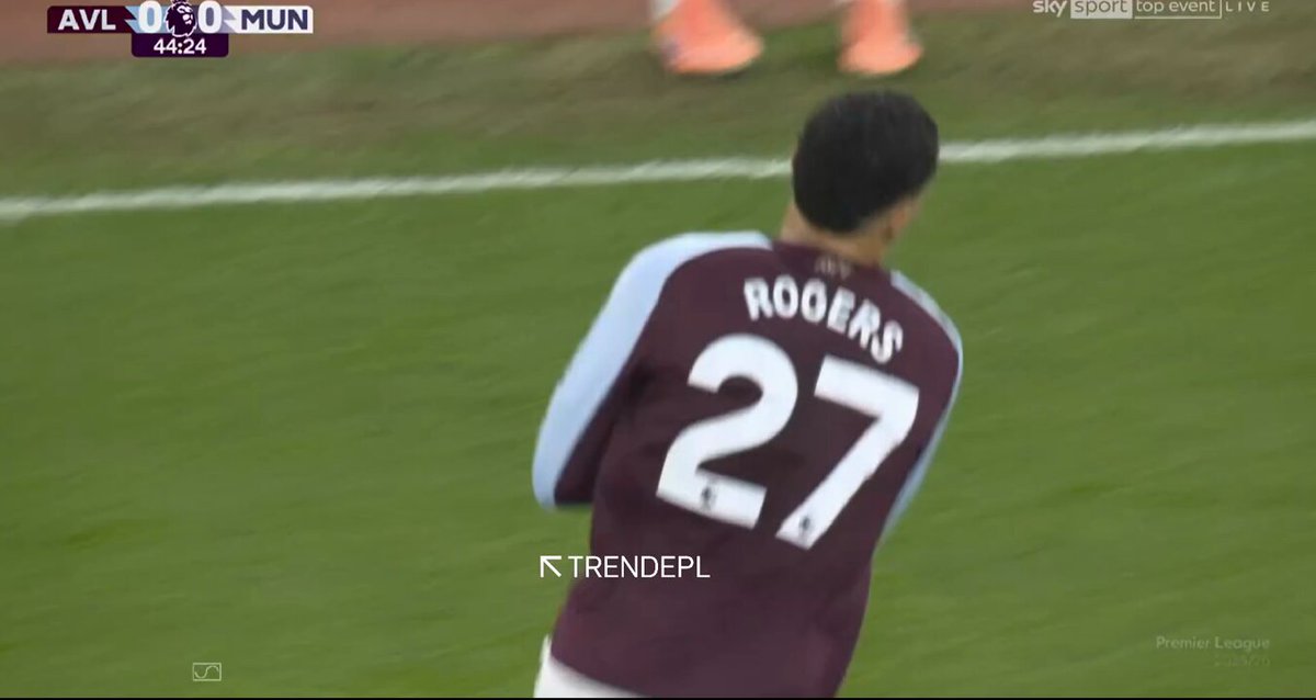 هدف خيالي من روجرز في مرمى مانشستر يونايتد 