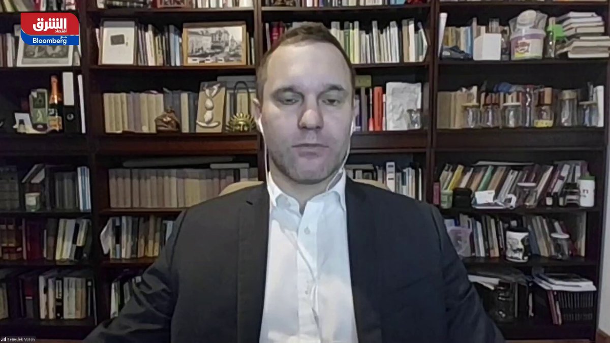 الذكاء الاصطناعي ليس قطاع قيمة.. والتقييمات المرتفعة تفتح الباب لبدائل أكثر جاذبية. مدير استراتيجية الاستثمار في SP Dow Jones Indices، بينيديك فوروس: رغم الأخبار الإيجابية قصيرة الأجل، ما زال العائد على الاستثمار في قطاع الذكاء الاصطناعي غير واضح على المدى الطويل - قطاعات بديلة مثل الطاقة والرعاية الصحية تتمتع بتقييمات أكثر جاذبية مقارنة بقطاع الذكاء الاصطناعي. mohamed_alselti 