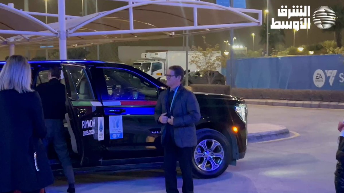 المدرب الإيطالي الشهير فابيو كابيلو حاضراً في ملعب «الأول بارك» لمتابعة المباراة النهائية لكأس السوبر الإيطالي بالرياض بين #نابولي_بولونيا 