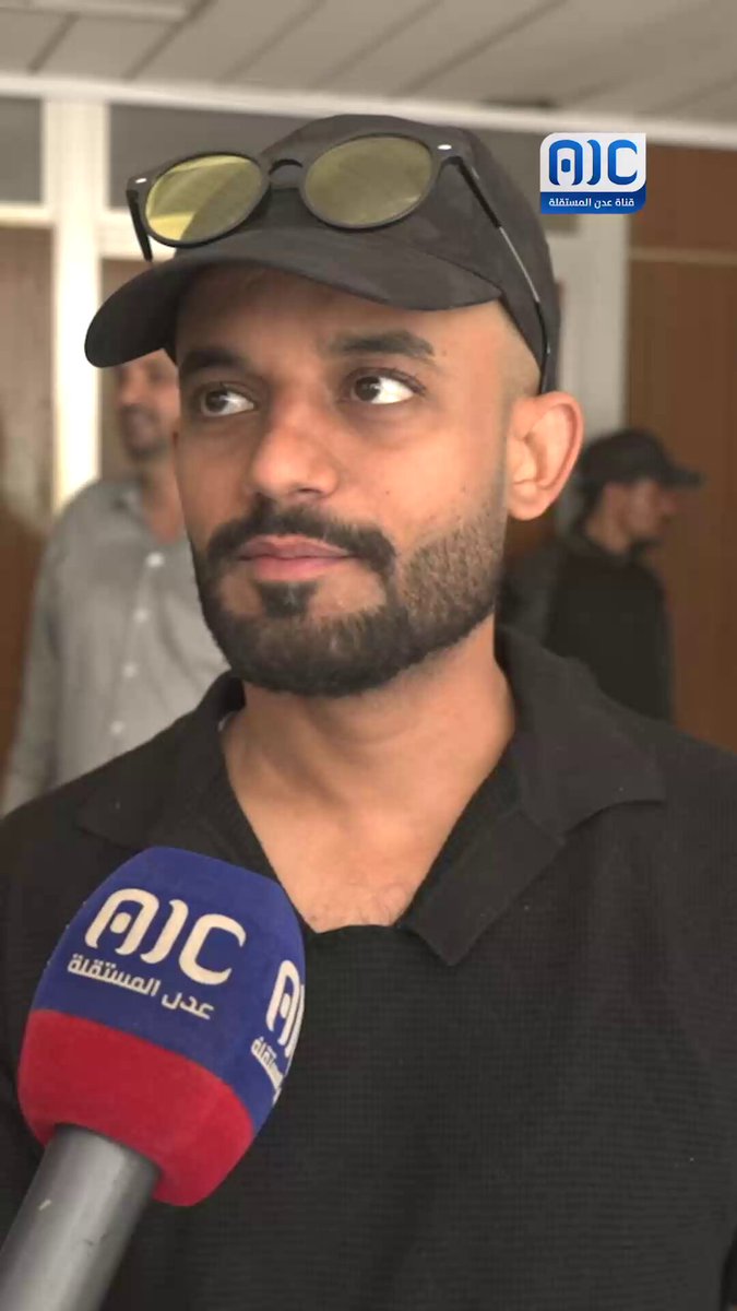 محمود بن جرادي، مدير عام مديرية صيرة، نؤيد كافة قرارات الرئيس الزُبيدي، ونؤكد أن بيان المكتب التنفيذي الصادر يُمثلنا، وسنعمل بكل إمكانياتنا حتى استعادة دولة الجنوب العربي. #استعادة_دوله_الجنوب 