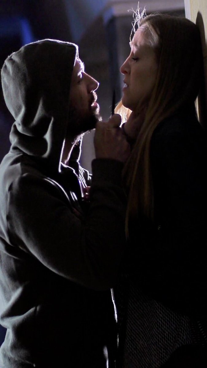 امرأة تفارق الحياة كل 7 ساعات في فرنسا! #اخبار_المشهد 