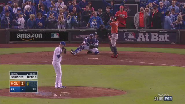 This was a fun night. #ForeverRoyal https://t.co/Wh8Kji2DHY