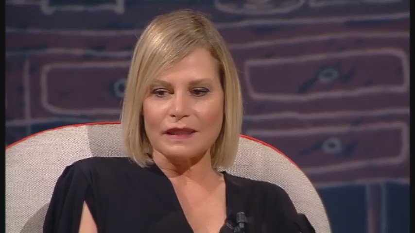 Simona si confessa in lacrime da Costanzo: Simona si confessa in lacrime da Costanzo: