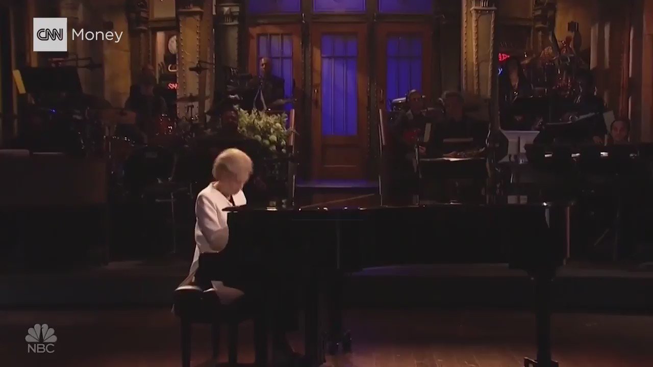 Happy birthday, Kate McKinnon.

Thank you for making us laugh and cry all these years.

