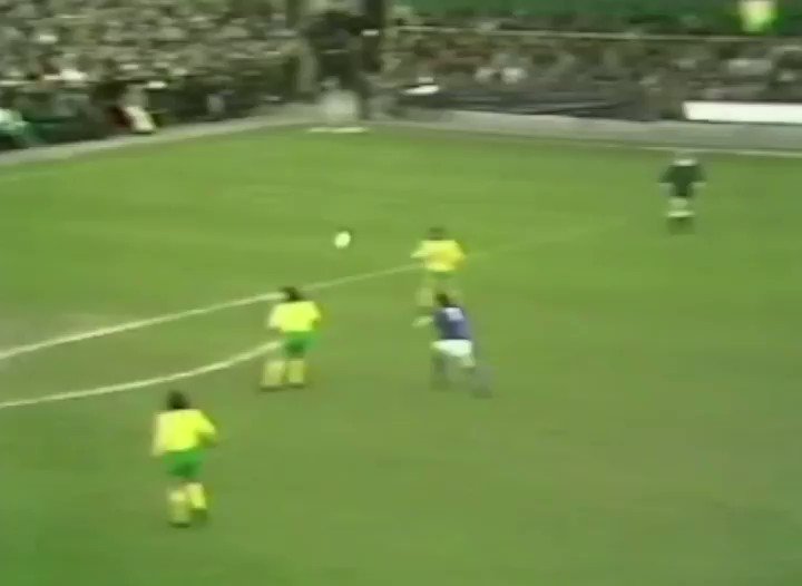 ???? Happy Birthday to Blues legend Bob Latchford who turns 66 today! ???? 