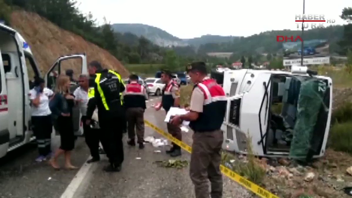 Дтп с российскими туристами. Турция авария автобус с туристами. Автобус с туристами в турции. В анталии перевернулся автобус. Автокатастрофа в турции с российскими туристами 17.