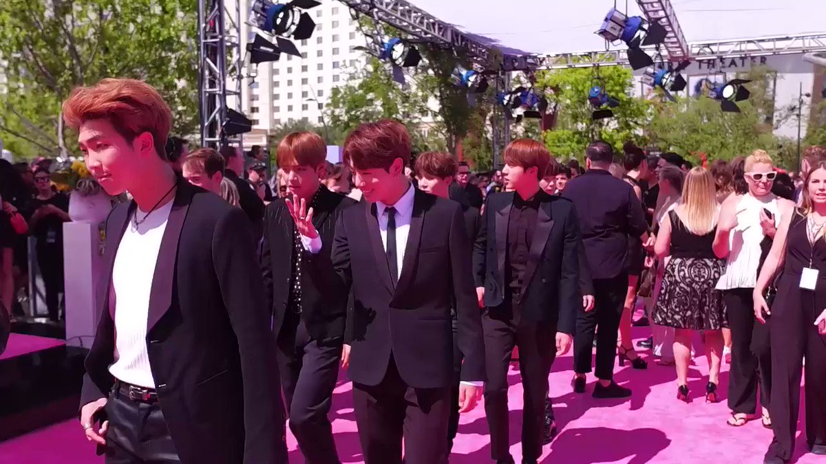 The squad is ALL here! ๐ @BTS_twt #BBMAs